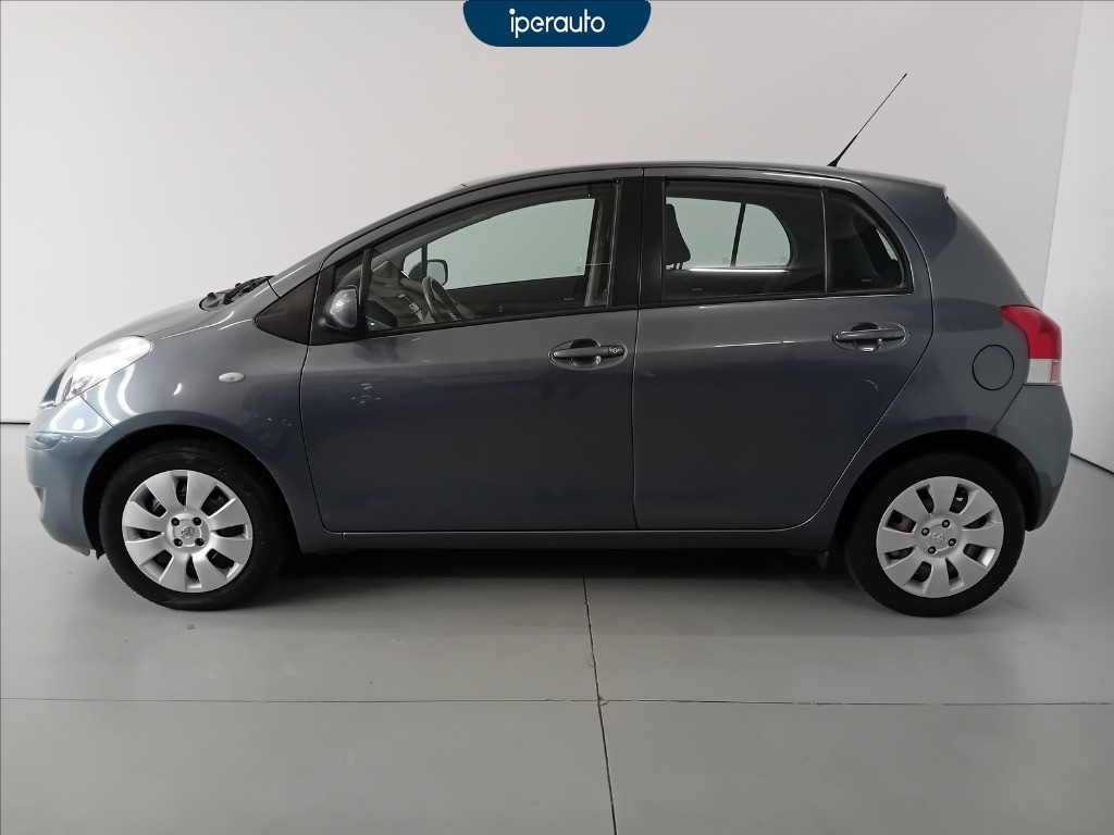 TOYOTA Yaris 5p 1.0 now
