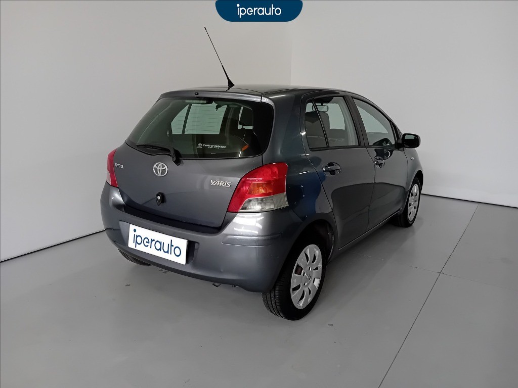 TOYOTA Yaris 5p 1.0 now
