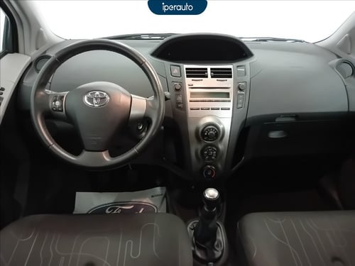 TOYOTA Yaris 5p 1.0 now