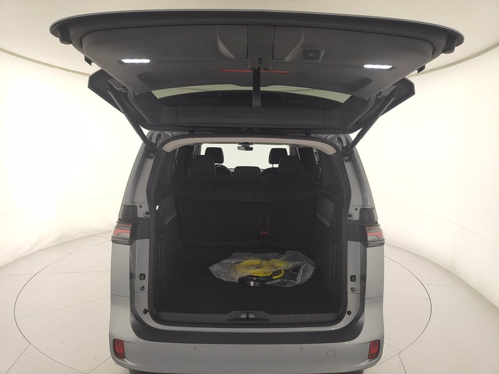 VOLKSWAGEN Id.buzz passo corto 77 kwh pro+