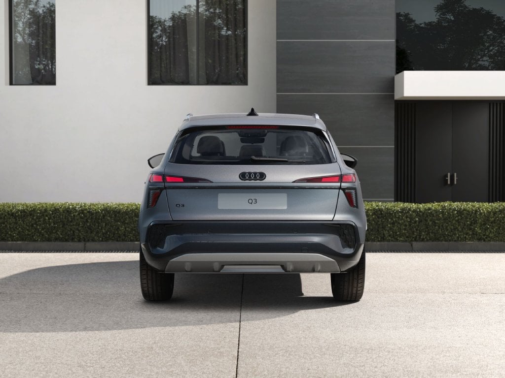 AUDI Q3 2.0 tdi business 150cv s-tronic