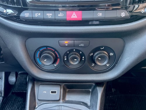 FIAT Doblò 1.6 MJT 105CV Work-Up Maxi Lounge