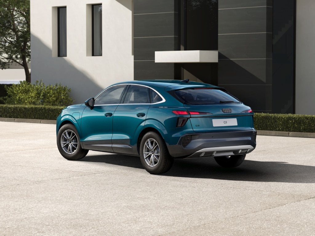 AUDI Q3 sportback 1.5 e-hybrid business 272cv stronic