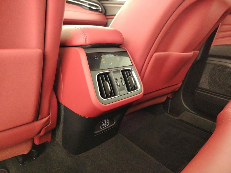 MASERATI Grecale 2.0 mhev modena 330cv auto