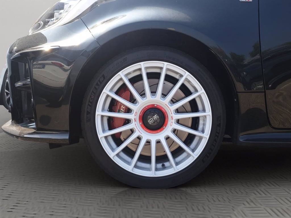 TOYOTA Gr yaris 1.6 circuit