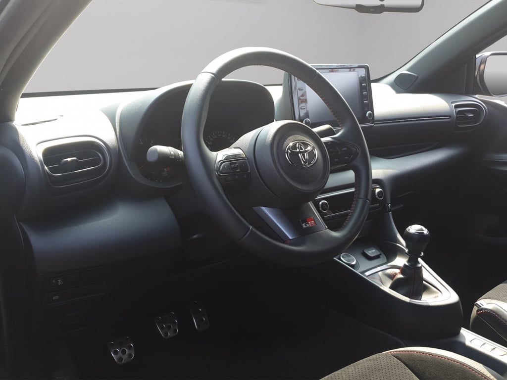TOYOTA Gr yaris 1.6 circuit