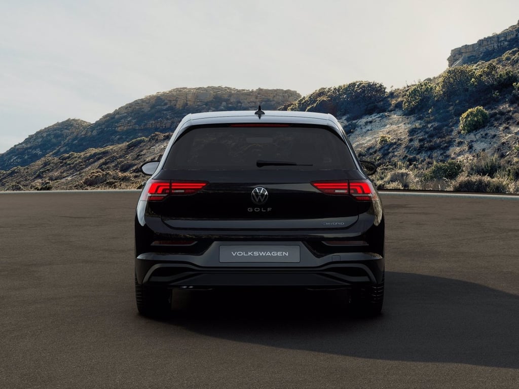 VOLKSWAGEN Golf 1.5 tsi ehybrid life 204cv dsg