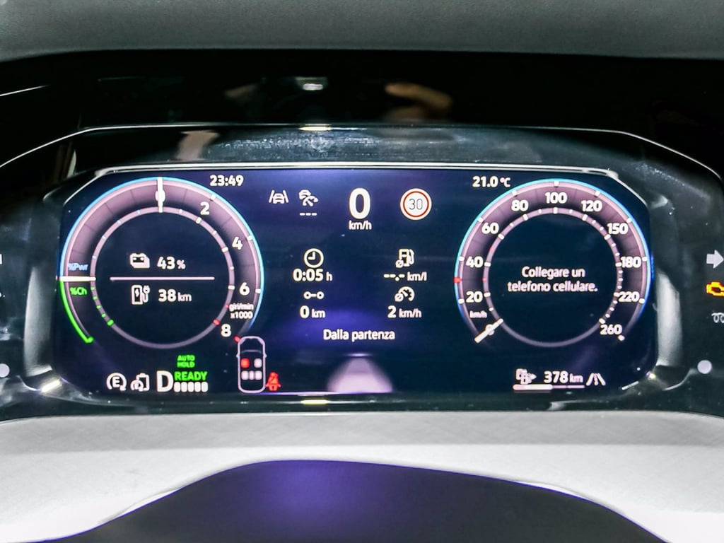 VOLKSWAGEN Golf 1.5 tsi ehybrid life 204cv dsg