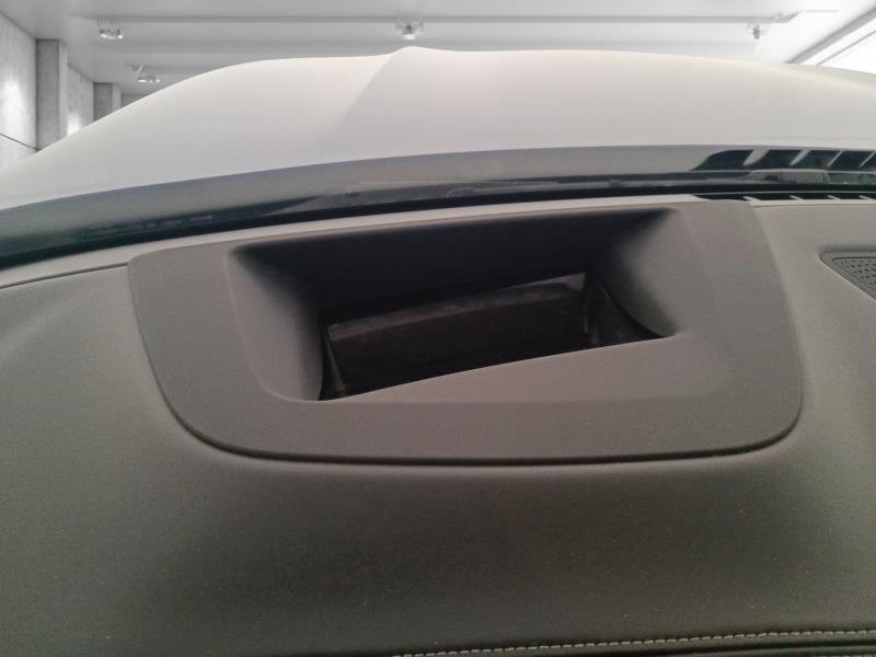 BMW X5 m60i auto