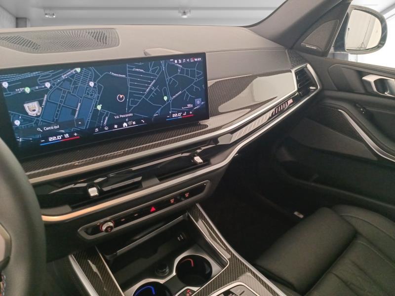 BMW X5 m60i auto
