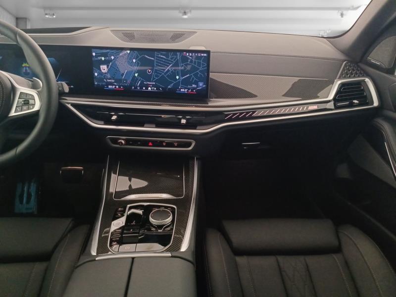 BMW X5 m60i auto
