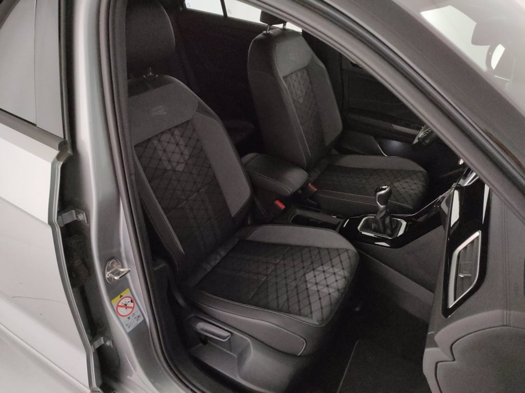 VOLKSWAGEN T-roc 1.0 tsi r-line 110cv