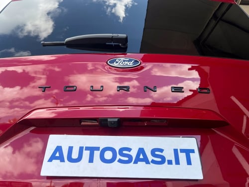 FORD Tourneo Courier 1.0 EcoBoost Titanium