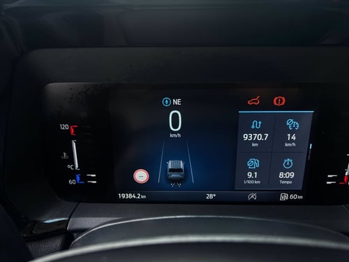 FORD Tourneo Courier 1.0 EcoBoost Titanium