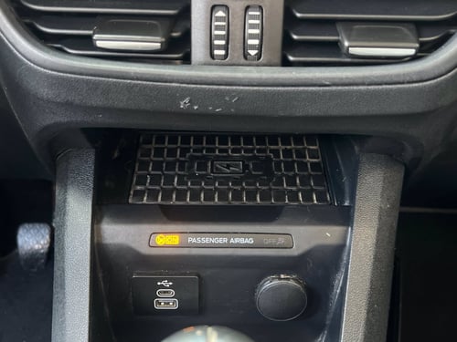 FORD Tourneo Courier 1.0 EcoBoost Titanium