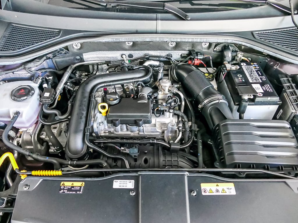 VOLKSWAGEN T-roc 1.0 tsi life 110cv