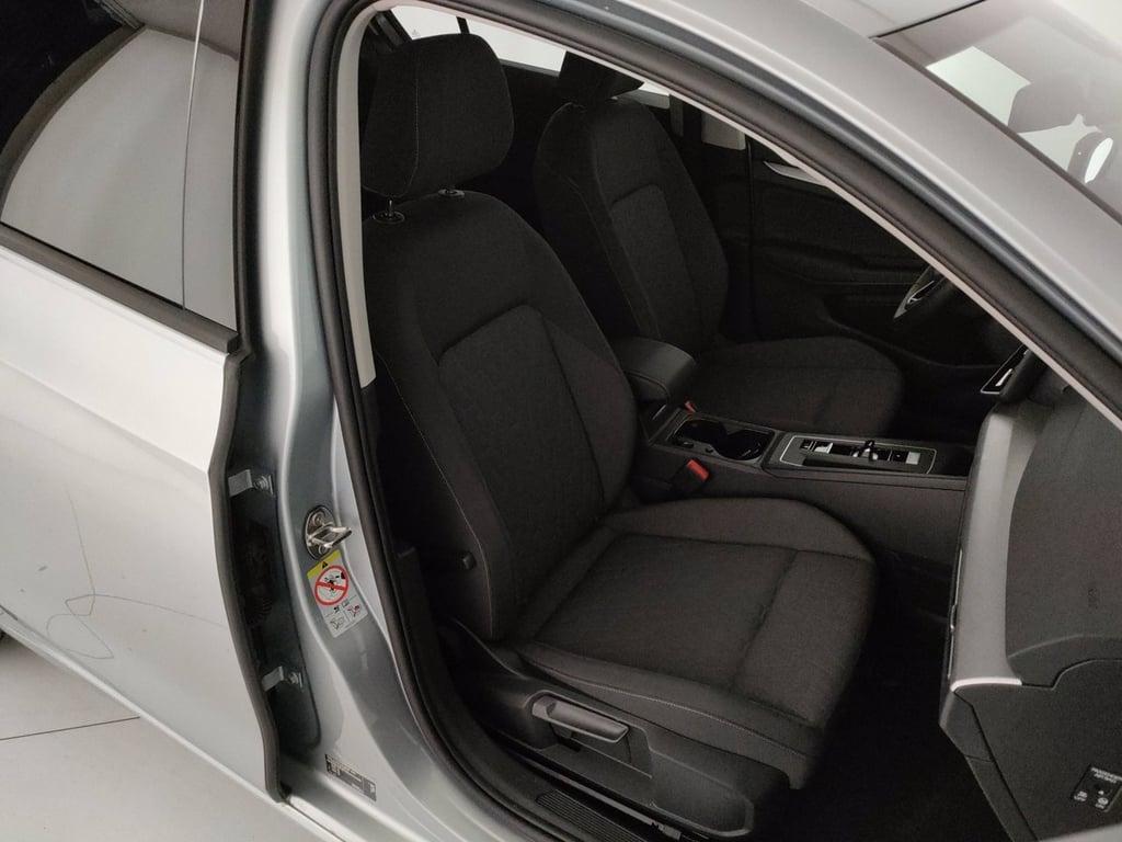 VOLKSWAGEN Golf 1.5 tsi ehybrid edition plus 204cv dsg