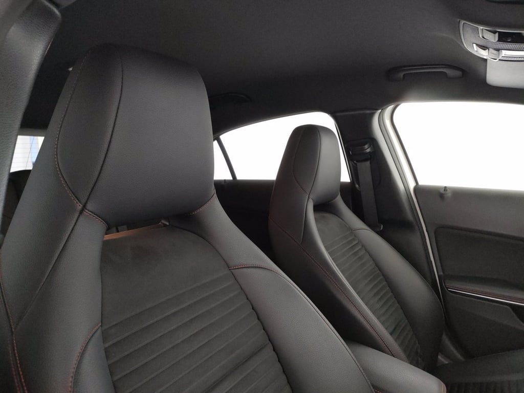 MERCEDES Classe A 220 d 177cv premium 7g-dct my16