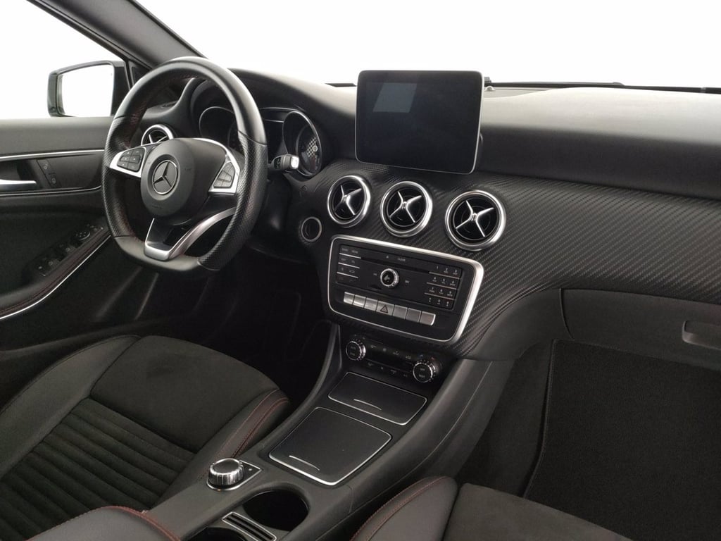 MERCEDES Classe A 220 d 177cv premium 7g-dct my16