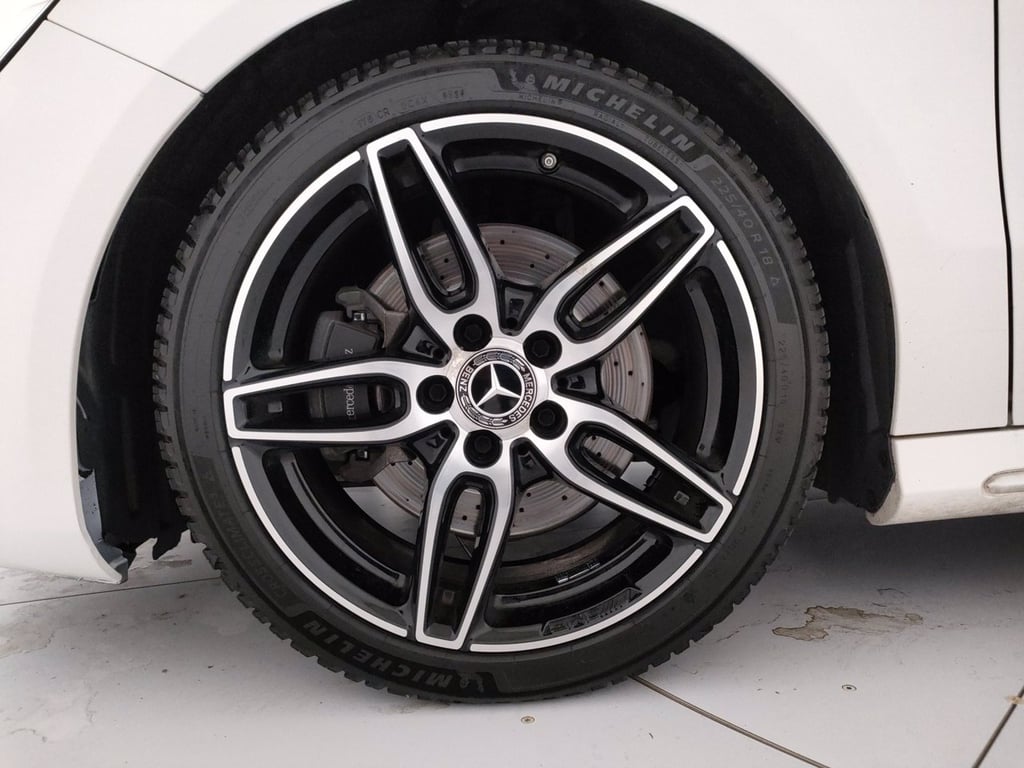 MERCEDES Classe A 220 d 177cv premium 7g-dct my16
