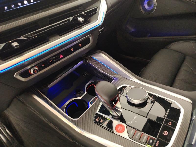 BMW Xm 50e auto