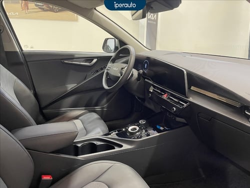 KIA Niro 1.6 gdi hev evolution dct6