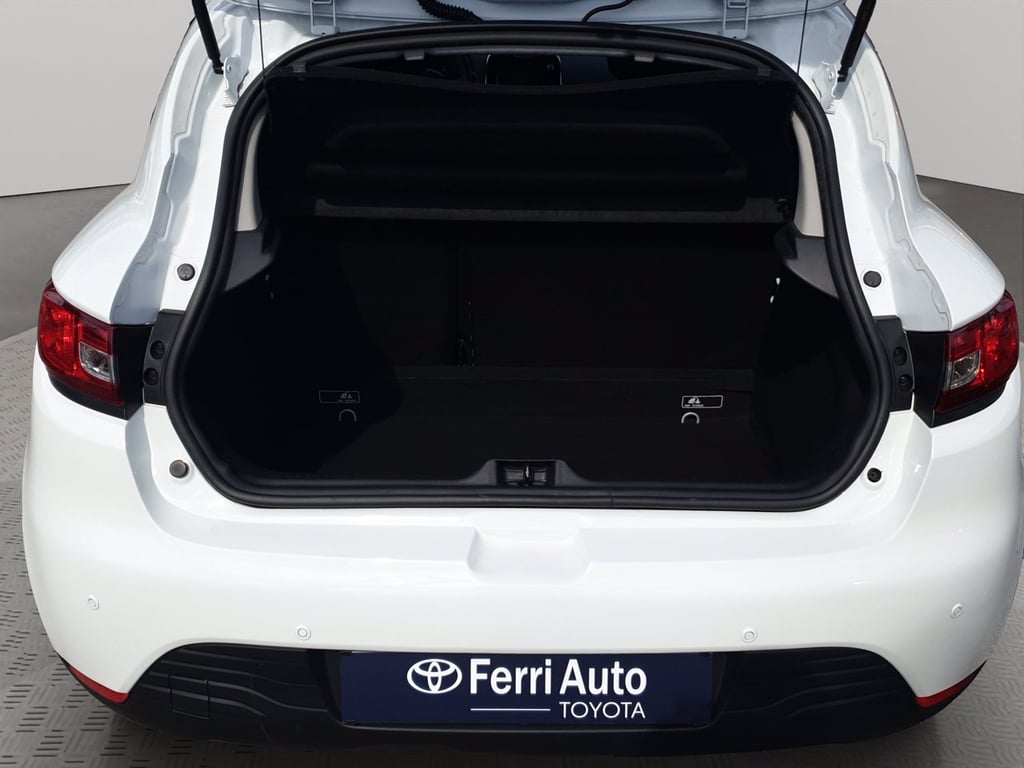 RENAULT 2012 Benzina Clio IV 5p 1.2 Live 75cv