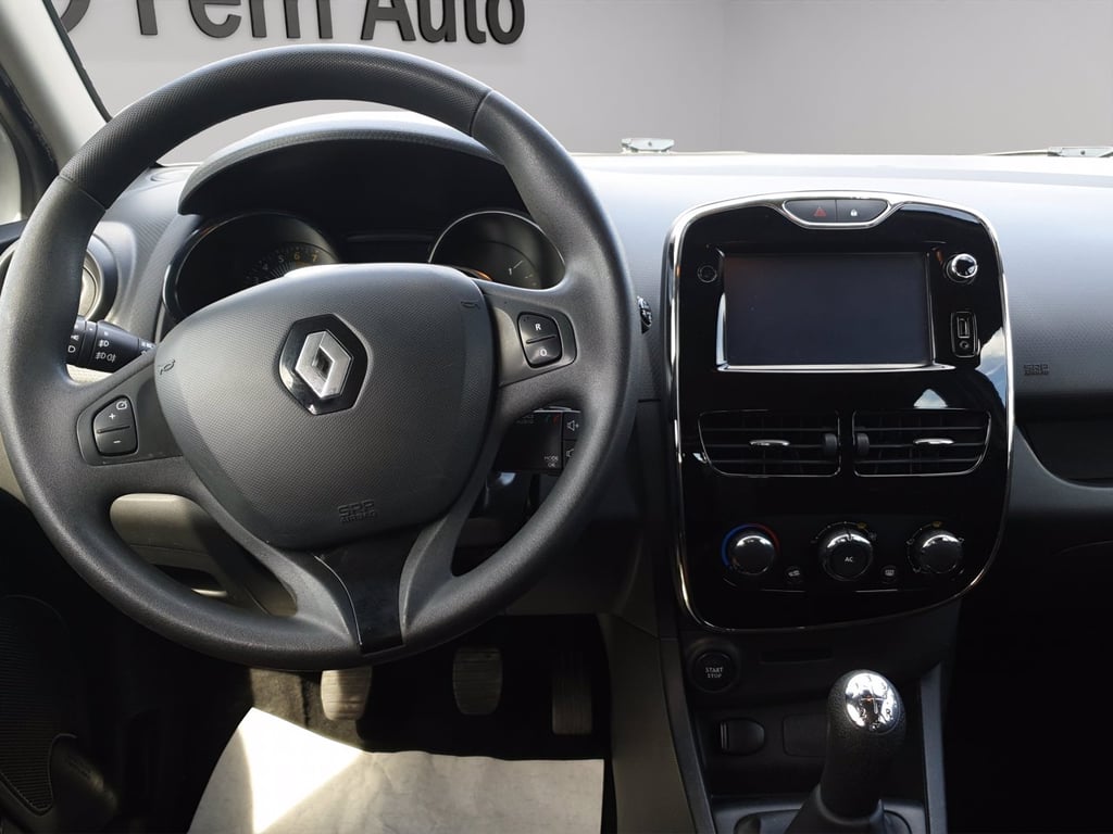 RENAULT 2012 Benzina Clio IV 5p 1.2 Live 75cv
