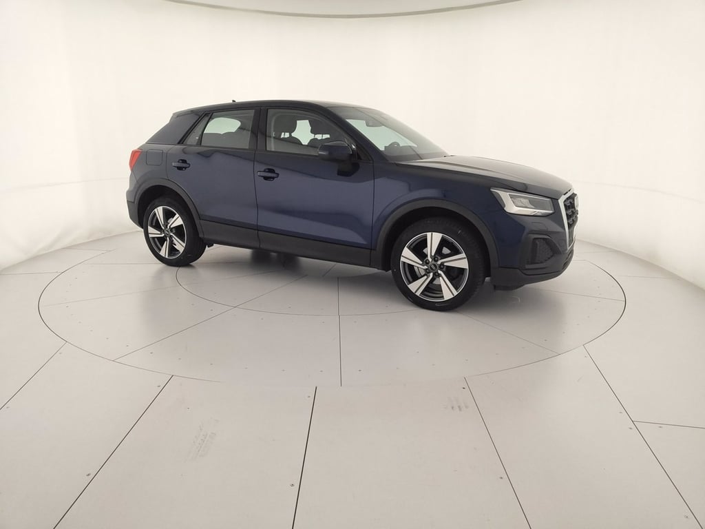 AUDI Q2 35 1.5 tfsi business