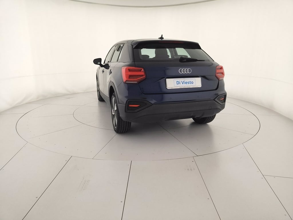 AUDI Q2 35 1.5 tfsi business
