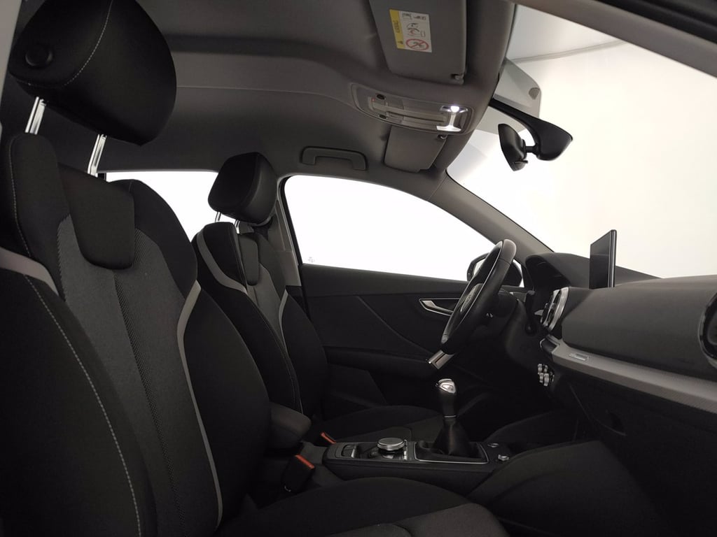 AUDI Q2 35 1.5 tfsi business