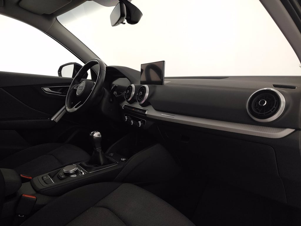 AUDI Q2 35 1.5 tfsi business