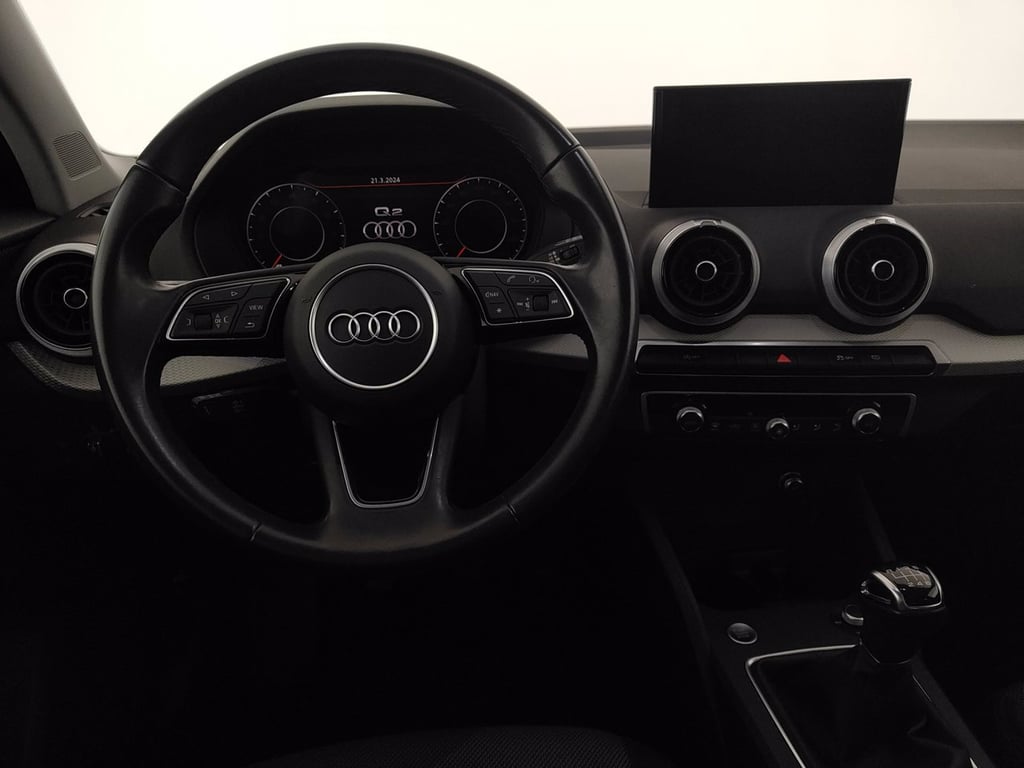 AUDI Q2 35 1.5 tfsi business