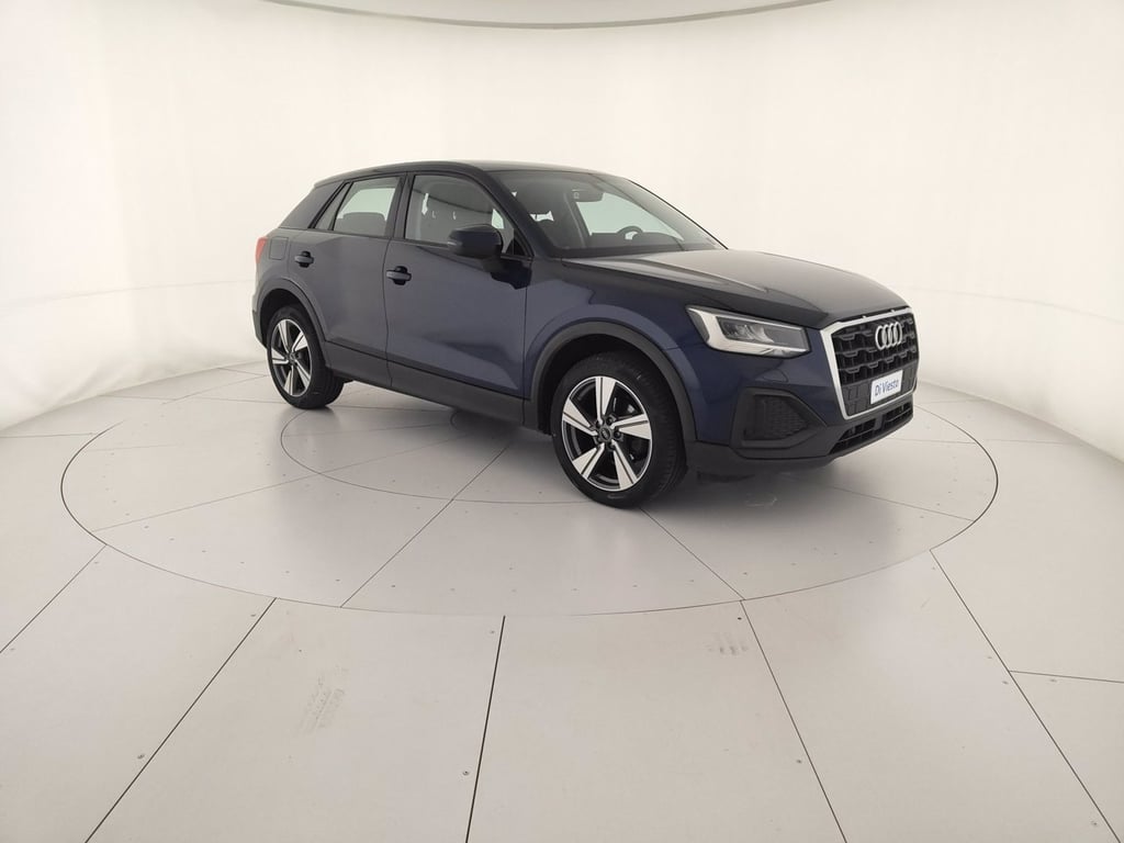AUDI Q2 35 1.5 tfsi business