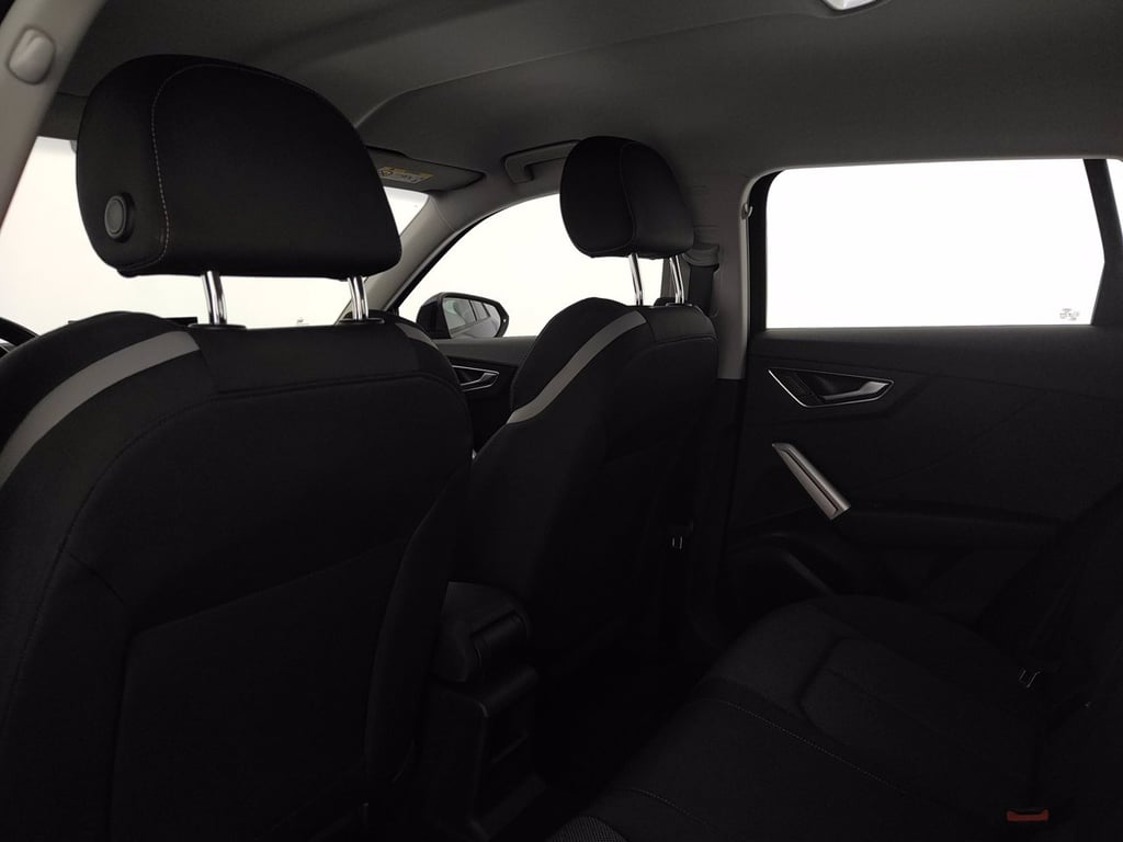 AUDI Q2 35 1.5 tfsi business