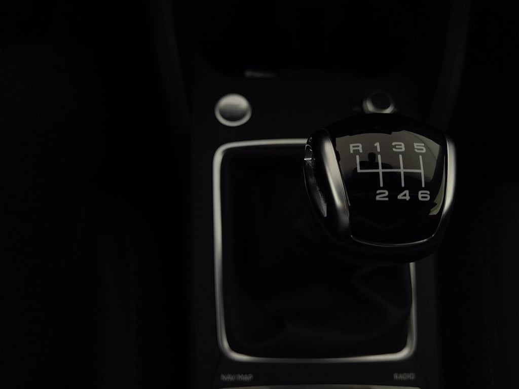 AUDI Q2 35 1.5 tfsi business