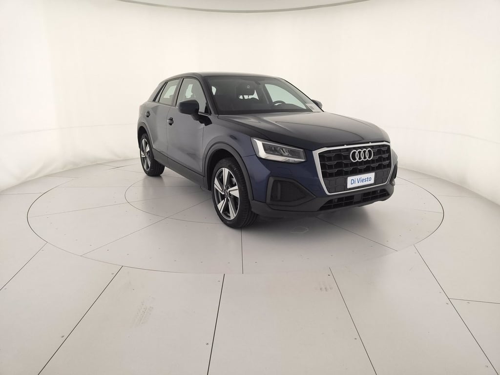 AUDI Q2 35 1.5 tfsi business