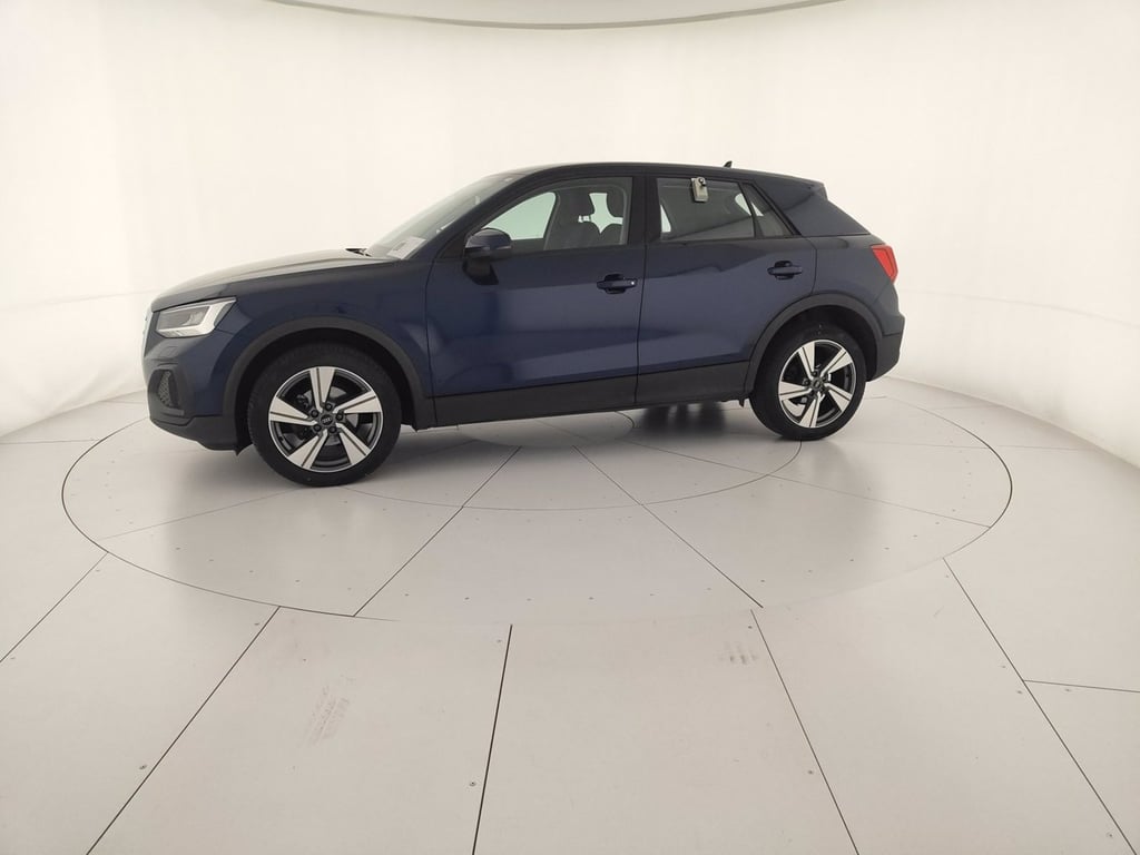 AUDI Q2 35 1.5 tfsi business