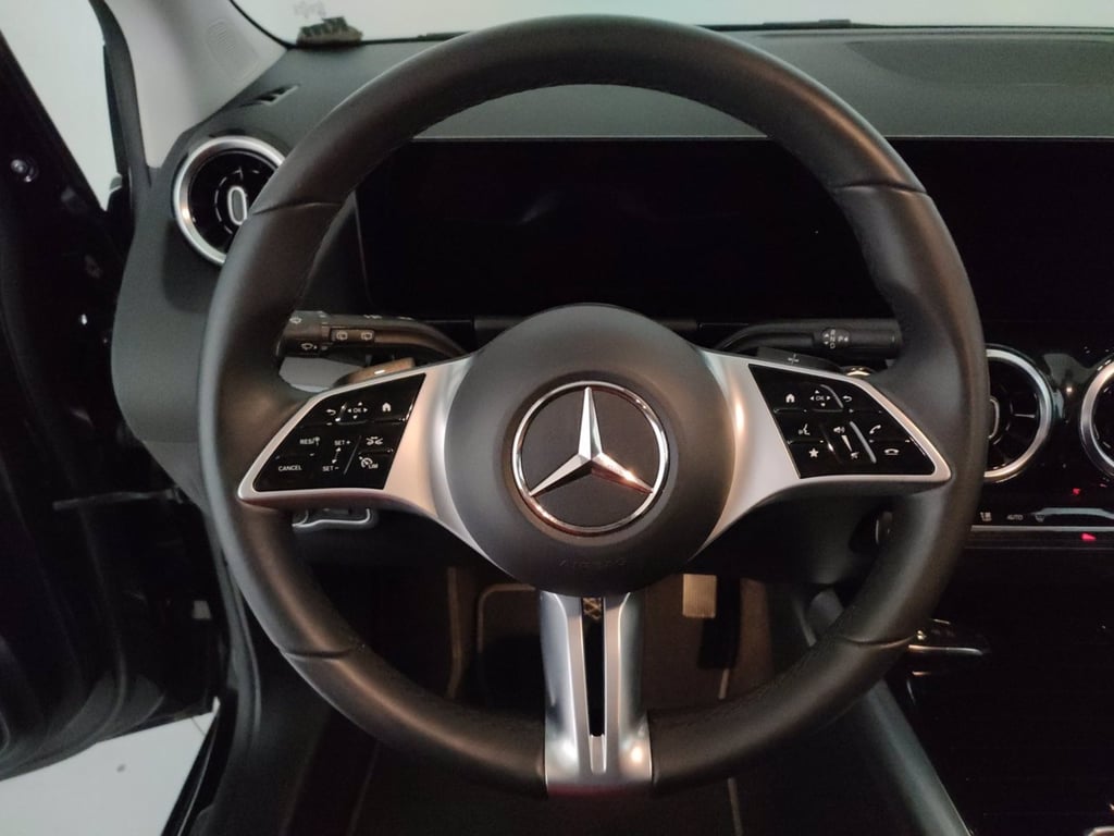 MERCEDES B 180 advanced auto