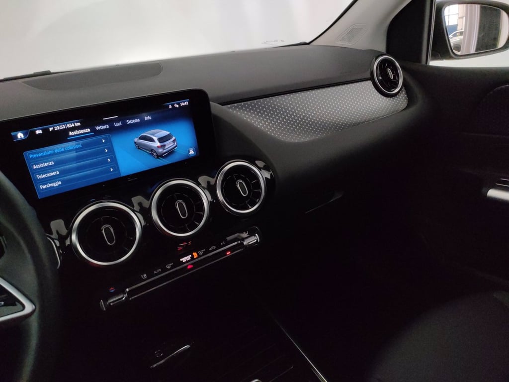 MERCEDES B 180 advanced auto