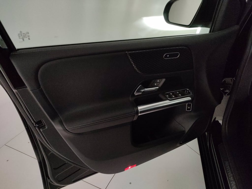 MERCEDES B 180 advanced auto