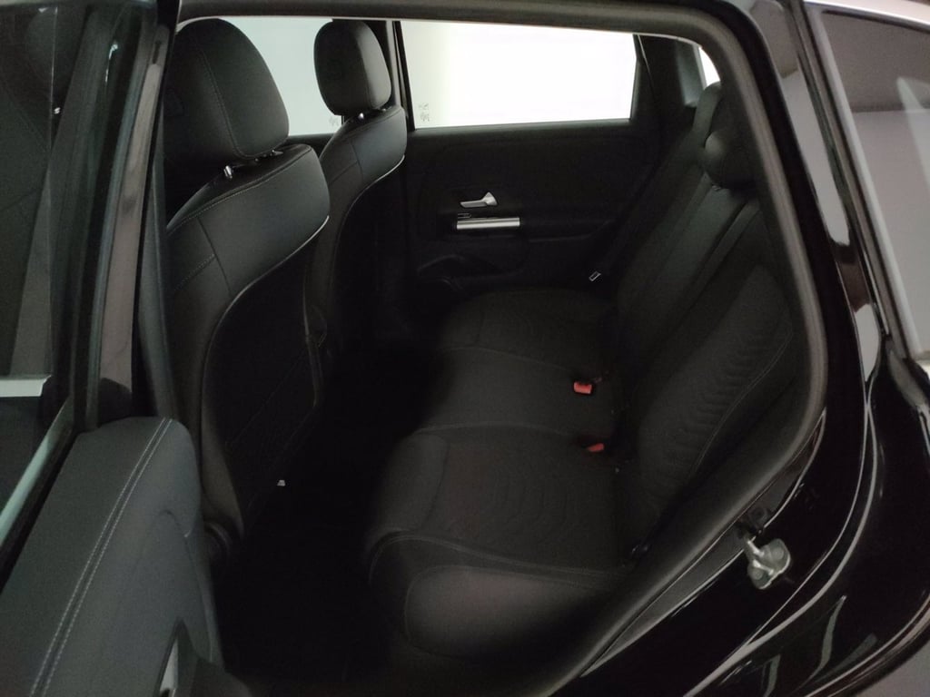 MERCEDES B 180 advanced auto