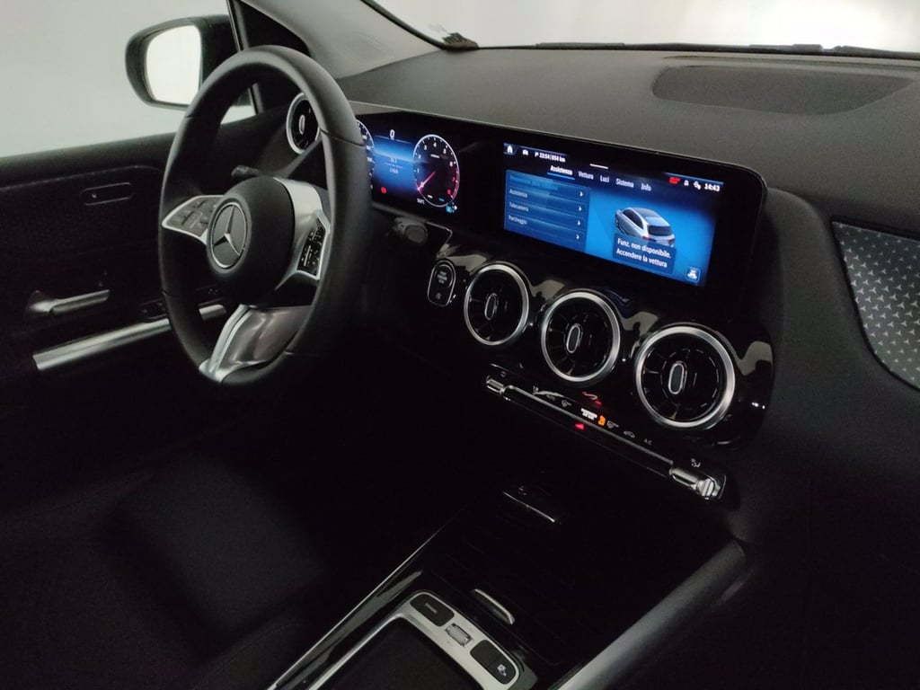 MERCEDES B 180 advanced auto