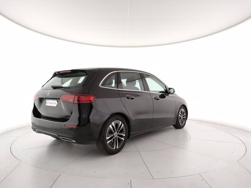 MERCEDES B 180 advanced auto