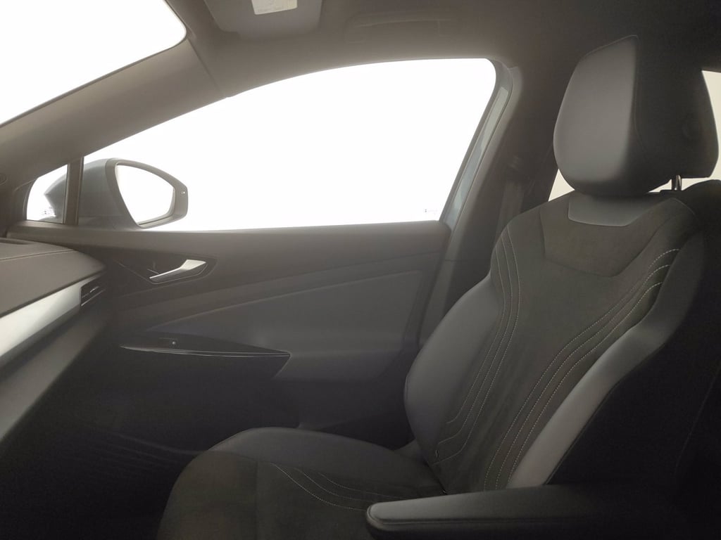 VOLKSWAGEN Id.5 77 kwh pro performance 204cv