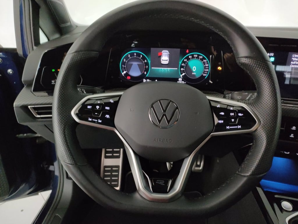 VOLKSWAGEN Golf 1.5 tsi evo r-line 130cv