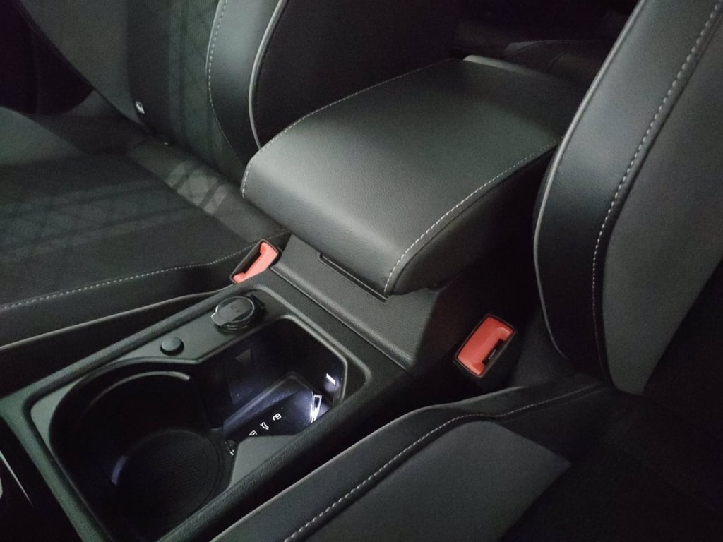 VOLKSWAGEN Golf 1.5 tsi evo r-line 130cv