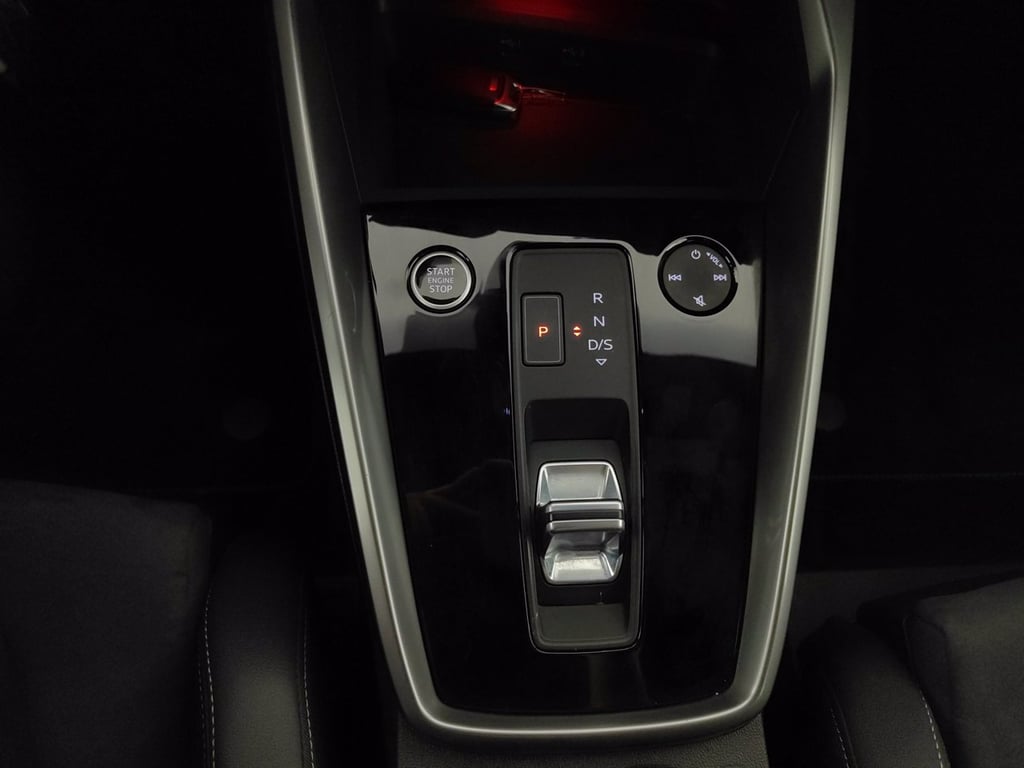 AUDI A3 sportback 45 1.4 tfsi e s line edition s-tronic