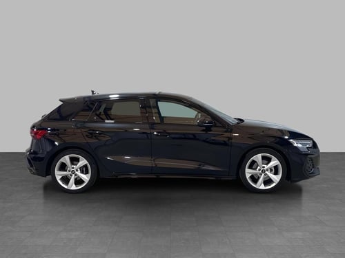 AUDI A3 sportback 2.0 tdi s line edition 150cv s-tronic