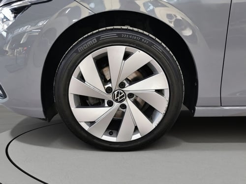 VOLKSWAGEN Golf 1.5 tgi style 130cv dsg
